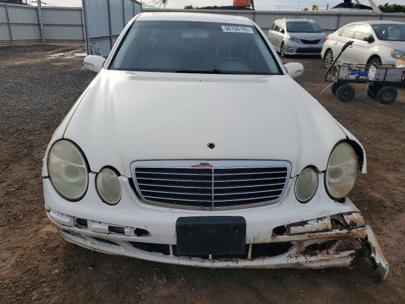 Photo 5 from auction – 2005 MERCEDES-BENZ E with VIN WDBUF70J05A663764