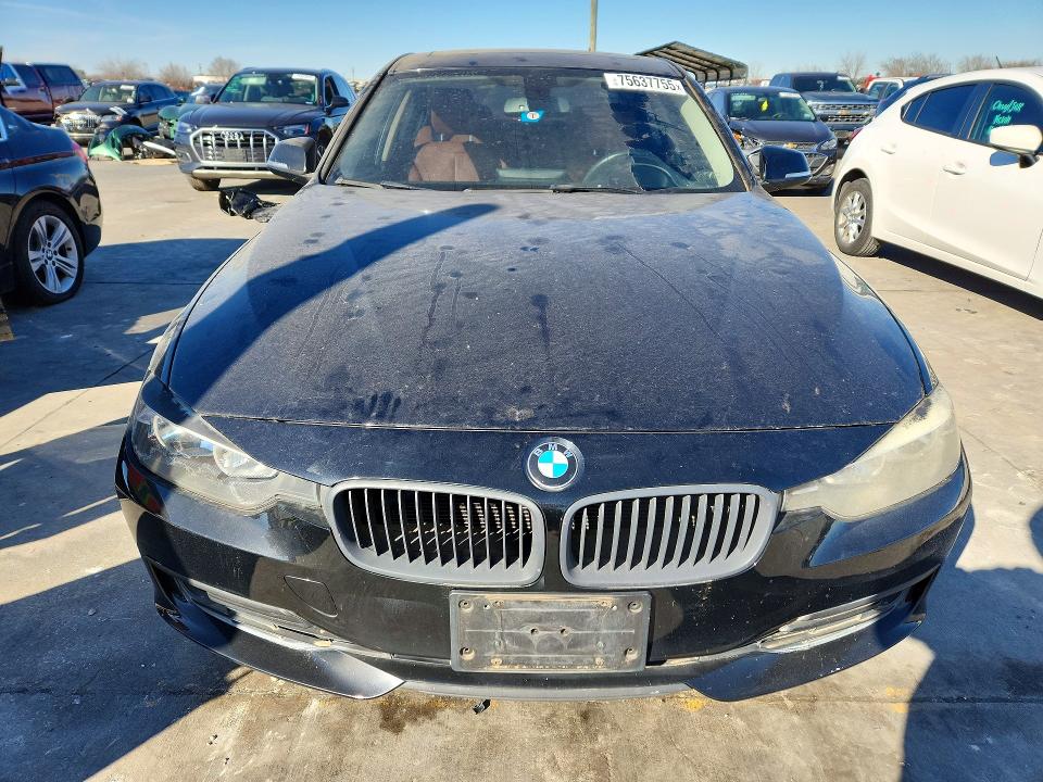 Photo 5 from auction – 2012 BMW 328 with VIN WBA3A5G54CNP17269