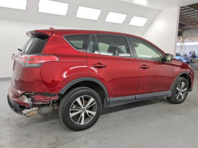 Photo 3 from auction – 2018 TOYOTA RAV4 ADVEN with VIN JTMWFREVXJD129679