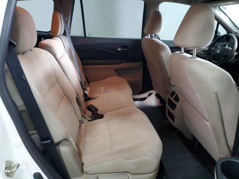 Photo 11 from auction – 2017 HONDA PILOT with VIN 5FNYF5H35HB012140