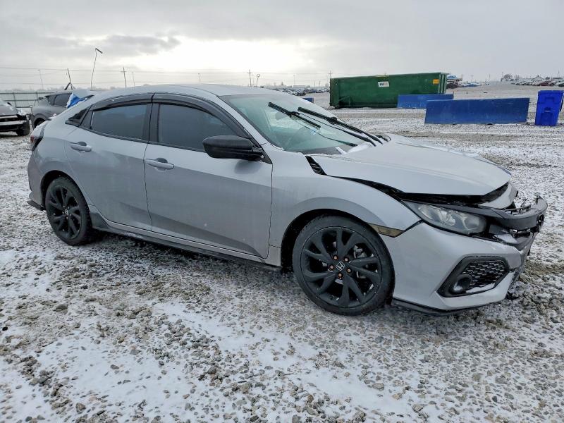 Photo 4 from auction – 2017 HONDA CIVIC with VIN SHHFK7H47HU216606