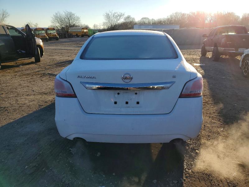 Photo 6 from auction – 2015 NISSAN ALTIMA 2.5 with VIN 1N4AL3AP2FC252967