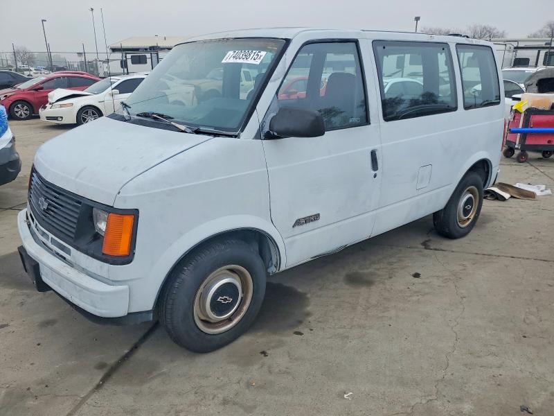 CHEVROLET ASTRO 1990 with VIN 1GNDM15Z9LB168092 - Photo from auction