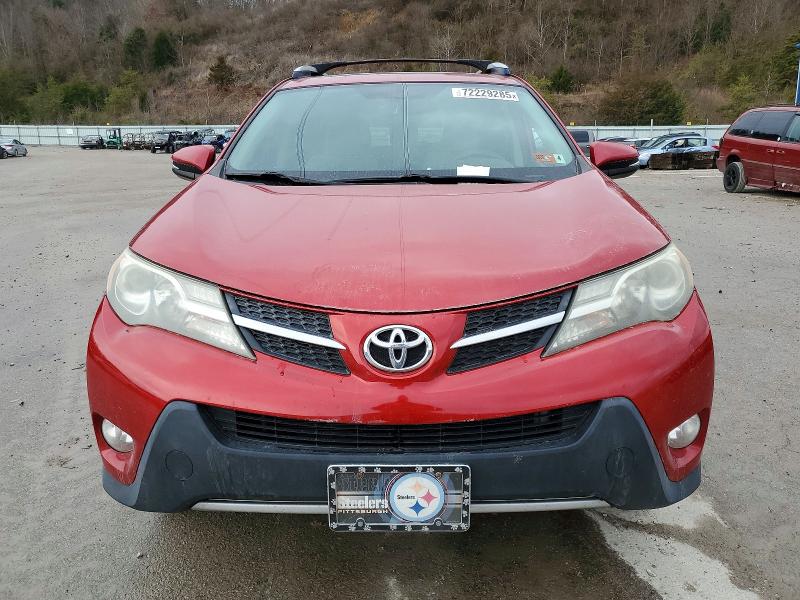 Photo 5 from auction – 2015 TOYOTA RAV4 XLE with VIN JTMRFREV5FD147382