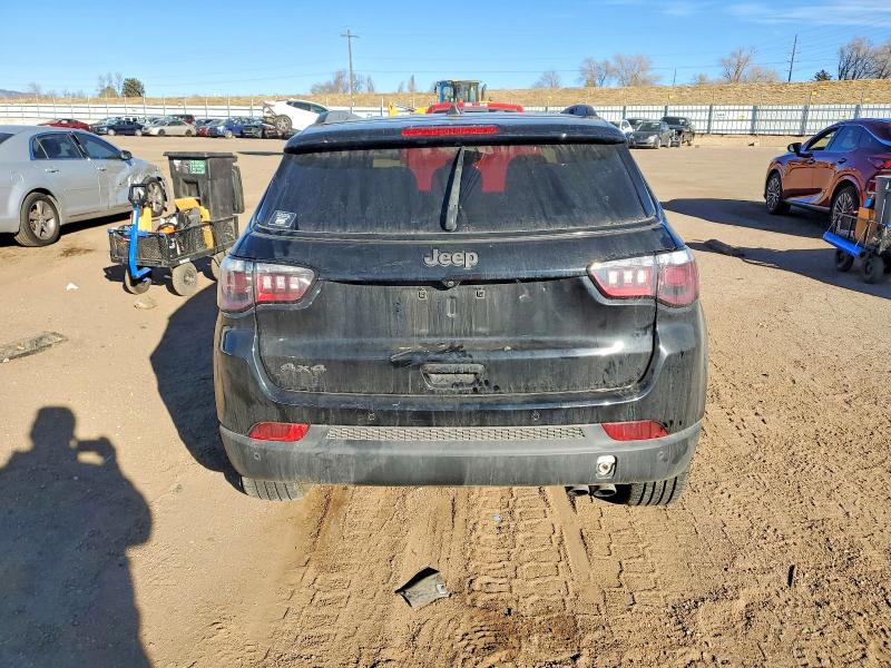Photo 6 from auction – 2021 JEEP COMPASS 80 with VIN 3C4NJDEB9MT596092