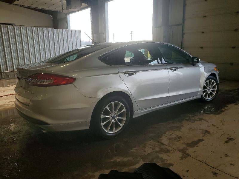 Photo 3 from auction – 2017 FORD FUSION with VIN 3FA6P0H75HR346196