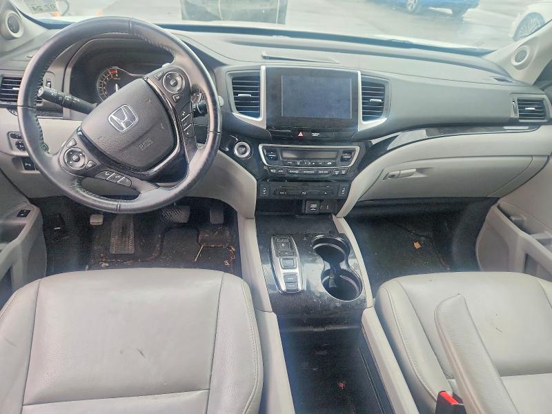 Фото 8 с аукциона – 2016 HONDA PILOT TOUR с VIN 5FNYF5H96GB052522