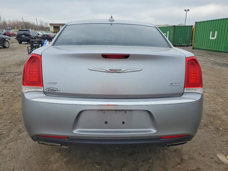 Photo 6 from auction – 2016 CHRYSLER 300 LIMITE with VIN 2C3CCARG4GH270546