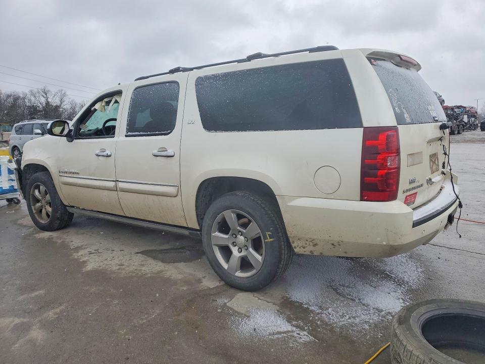 Photo 2 from auction – 2008 CHEVROLET SUBURBAN C with VIN 1GNFC16J48R196434