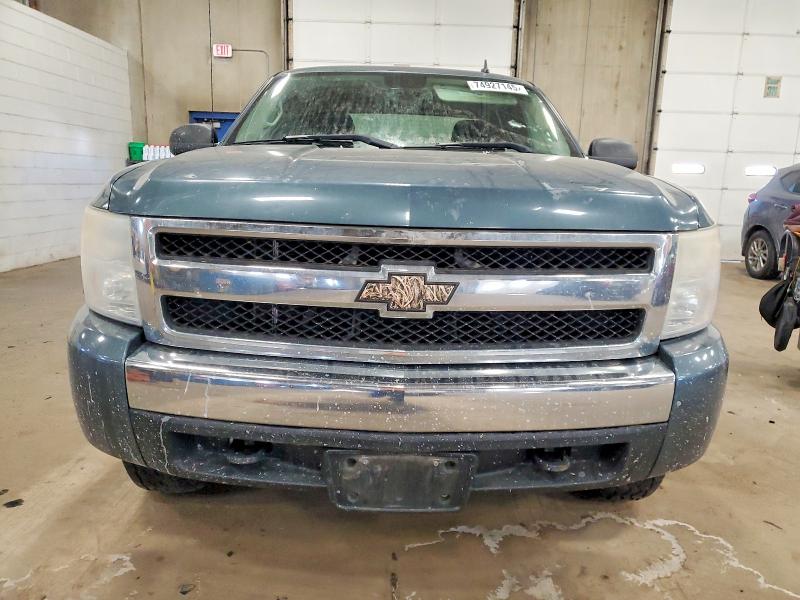 Photo 5 from auction – 2007 CHEVROLET SILVERADO with VIN 1GCEK19097Z532233
