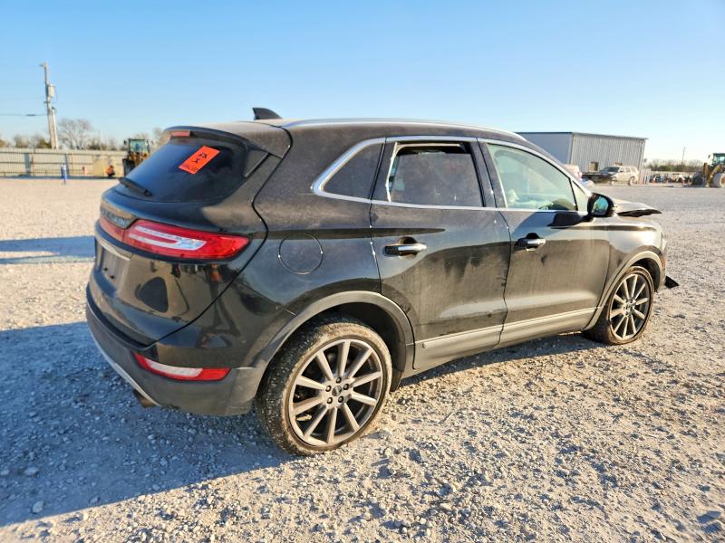 Photo 3 from auction – 2019 LINCOLN MKC RESERV with VIN 5LMCJ3C93KUL26580