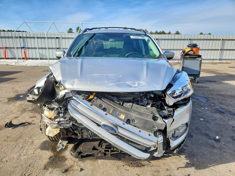 Photo 5 from auction – 2018 FORD ESCAPE SE with VIN 1FMCU9GD7JUC24466
