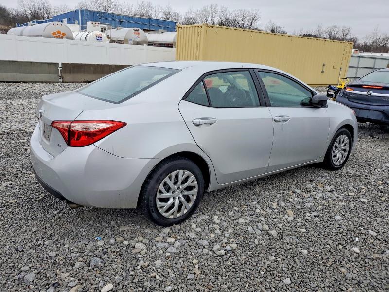 Photo 3 from auction – 2017 TOYOTA COROLLA L with VIN 2T1BURHE8HC911065