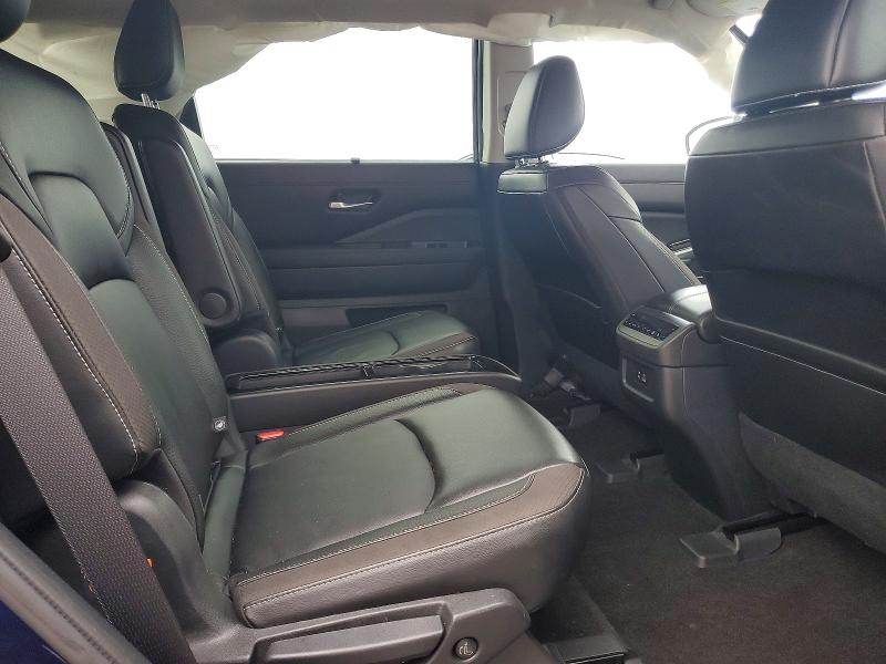 Photo 11 from auction – 2023 NISSAN PATHFINDER with VIN 5N1DR3CB6PC272823