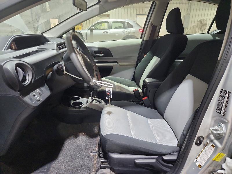 Photo 7 from auction – 2014 TOYOTA PRIUS C with VIN JTDKDTB36E1568146