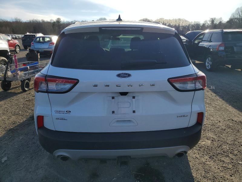 Photo 6 from auction – 2020 FORD ESCAPE with VIN 1FMCU9H95LUC73887