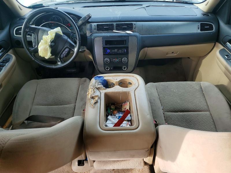 Photo 8 from auction – 2007 CHEVROLET TAHOE with VIN 1GNFC13077R292987