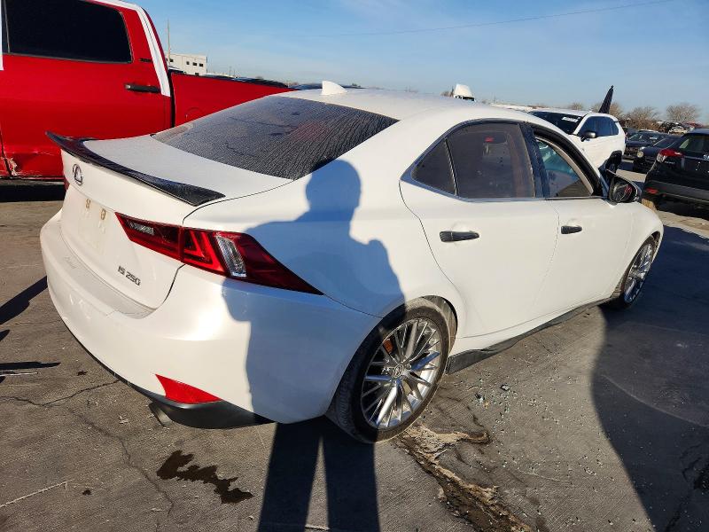 Photo 3 from auction – 2014 LEXUS IS with VIN JTHBF1D27E5028184