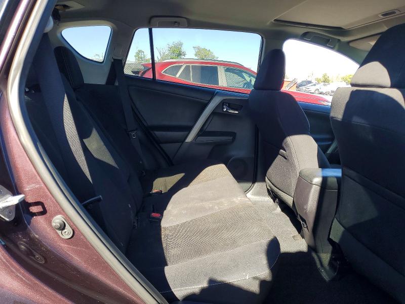 Photo 11 from auction – 2017 TOYOTA RAV4 XLE with VIN 2T3WFREV6HW367882