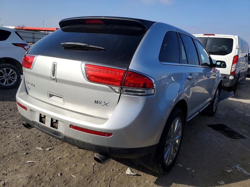 Zdjęcie 3 z aukcji – 2014 LINCOLN MKX z VIN 2LMDJ6JKXEBL06386