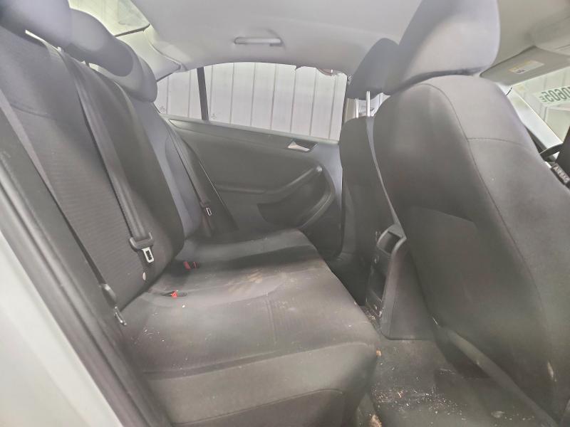 Photo 10 from auction – 2016 VOLKSWAGEN JETTA with VIN 3VW267AJ9GM402417