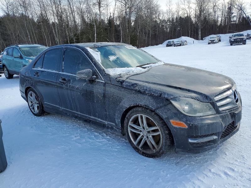Photo 4 from auction – 2013 MERCEDES-BENZ C 300 4MAT with VIN WDDGF8AB9DA759764
