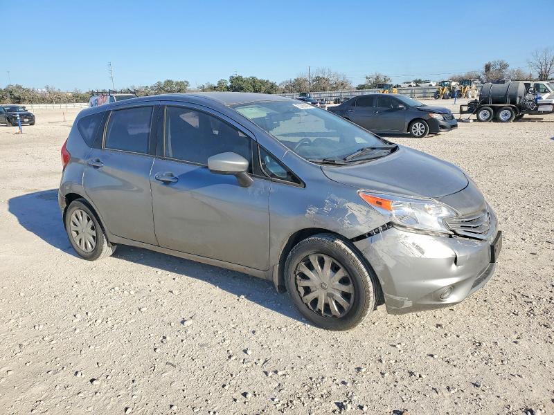 Photo 4 from auction – 2015 NISSAN VERSA NOTE with VIN 3N1CE2CP5FL357255