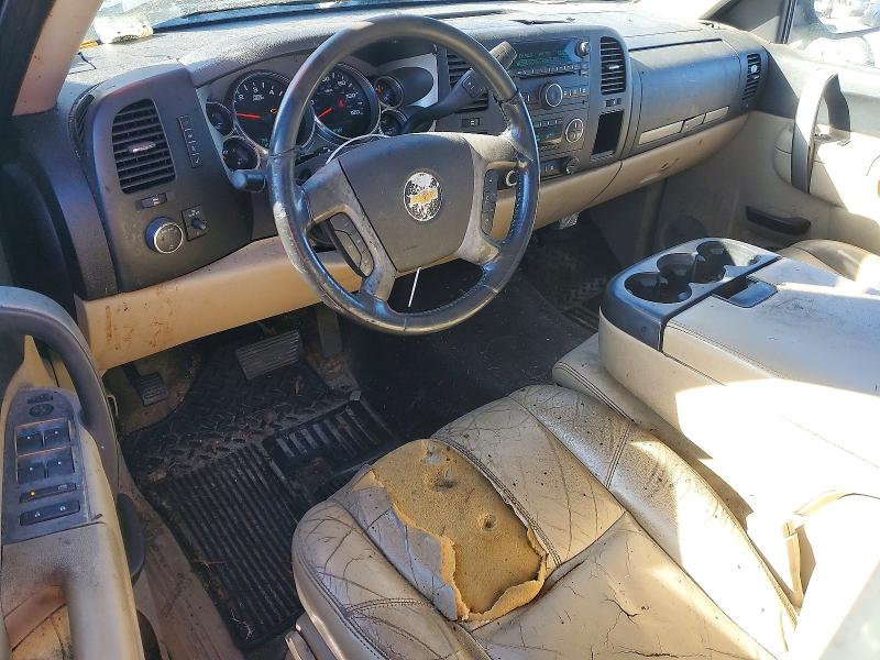 Photo 8 from auction – 2011 CHEVROLET SILVERADO with VIN 1GCRCSE03BZ139847