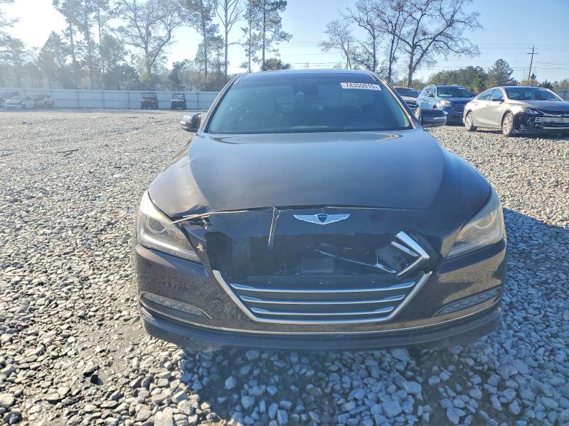 Photo 5 from auction – 2016 HYUNDAI GENESIS with VIN KMHGN4JE5GU114995