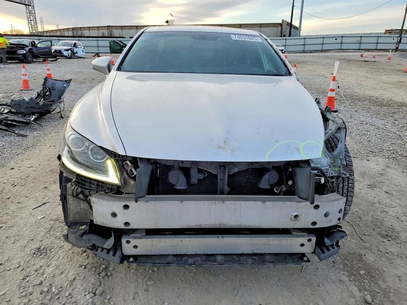 Photo 5 from auction – 2015 LEXUS LS with VIN JTHCL5EF8F5025253