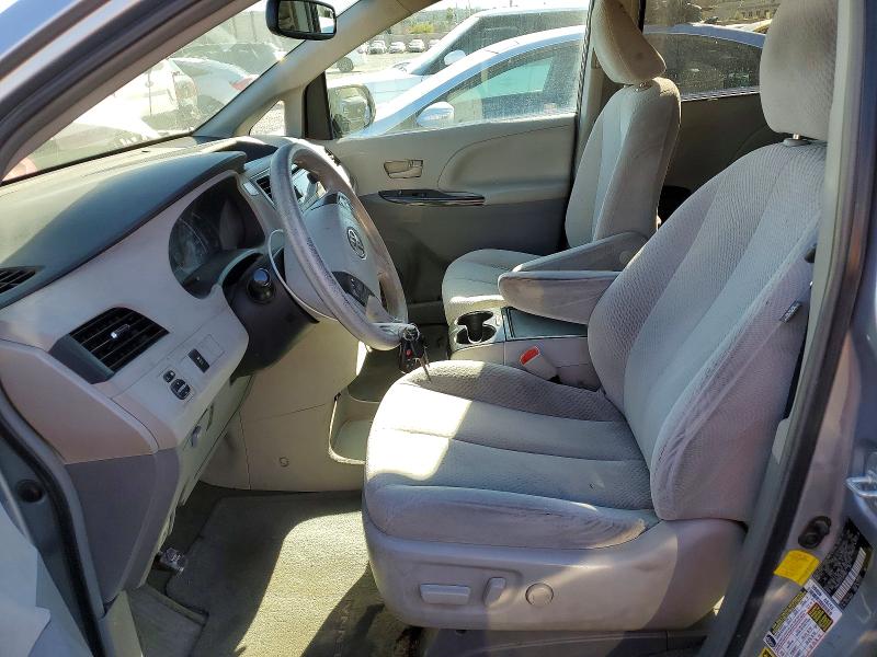 Photo 7 from auction – 2012 TOYOTA SIENNA LE with VIN 5TDKK3DC7CS207883