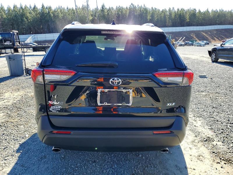 Photo 6 from auction – 2022 TOYOTA RAV4 with VIN 2T3C1RFV6NC187086