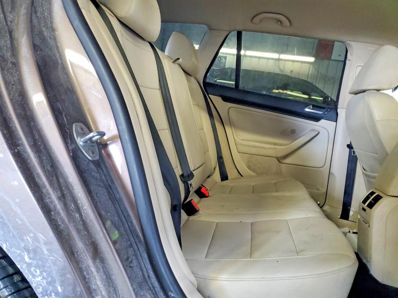 Photo 10 from auction – 2012 VOLKSWAGEN JETTA TDI with VIN 3VWPL7AJ0CM614177