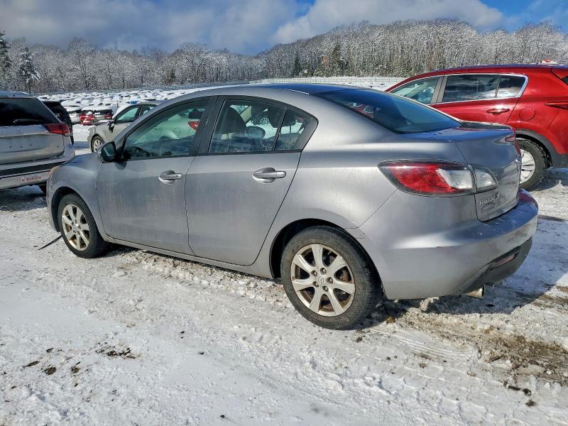 Photo 2 from auction – 2010 MAZDA 3 I with VIN JM1BL1SG8A1161319