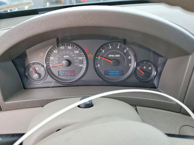 Photo 9 from auction – 2006 JEEP GRAND CHER with VIN 1J8GR48K76C306906