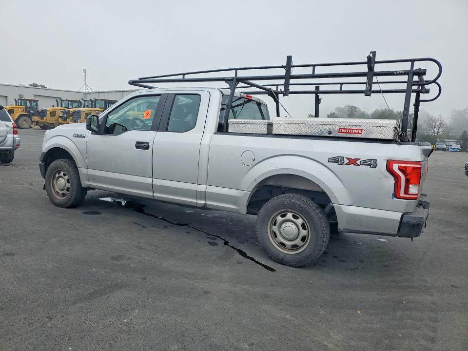 Photo 2 from auction – 2017 FORD F150 with VIN 1FTFX1EF5HKD61507