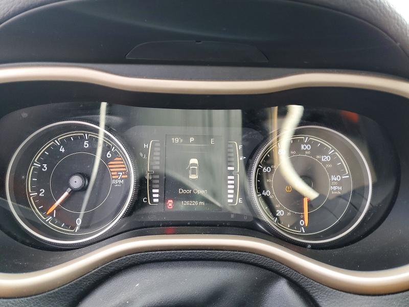 Photo 9 from auction – 2018 JEEP CHEROKEE L with VIN 1C4PJMCB0JD580943