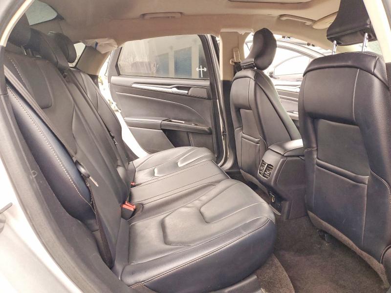 Photo 10 from auction – 2018 FORD FUSION with VIN 3FA6P0RU2JR103004