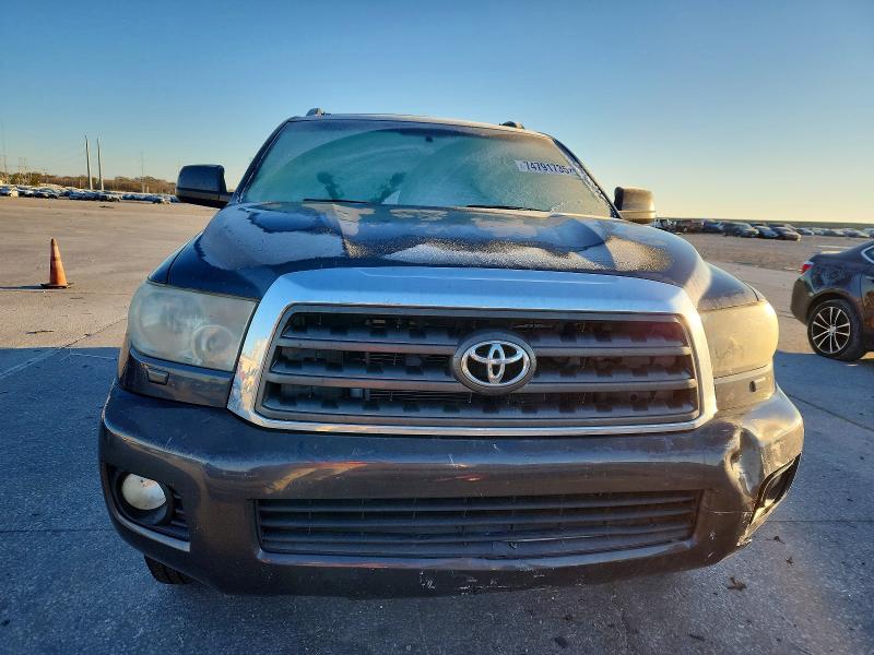 Photo 5 from auction – 2011 TOYOTA SEQUOIA with VIN 5TDZM5G1XBS002779