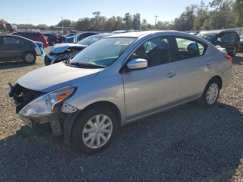 NISSAN VERSA S 2019 with VIN 3N1CN7APXKL838967 - Photo from auction