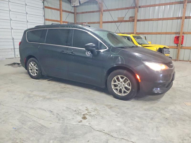 Photo 4 from auction – 2021 CHRYSLER VOYAGER with VIN 2C4RC1DG4MR523626