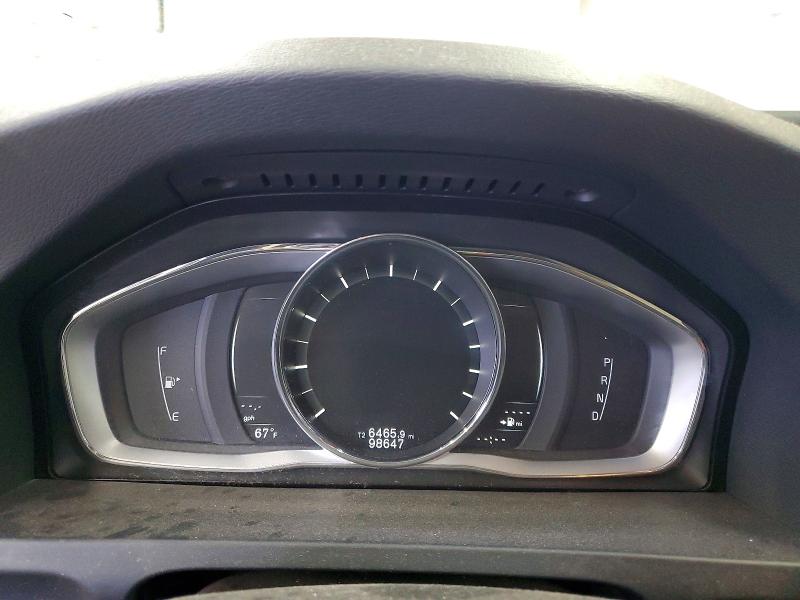 Photo 9 from auction – 2017 VOLVO V60 with VIN YV140MEK6H1332799