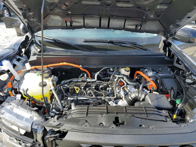 Photo 11 from auction – 2025 FORD MAVERICK with VIN 3FTTW8H31SRB69052