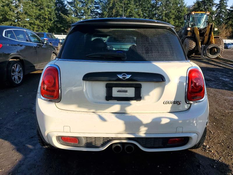 Photo 6 from auction – 2015 MINI COOPER S with VIN WMWXP7C50F2A33832