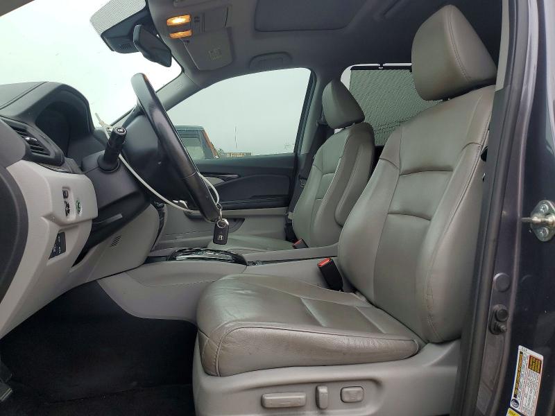 Photo 7 from auction – 2016 HONDA PILOT TOUR with VIN 5FNYF6H95GB081192