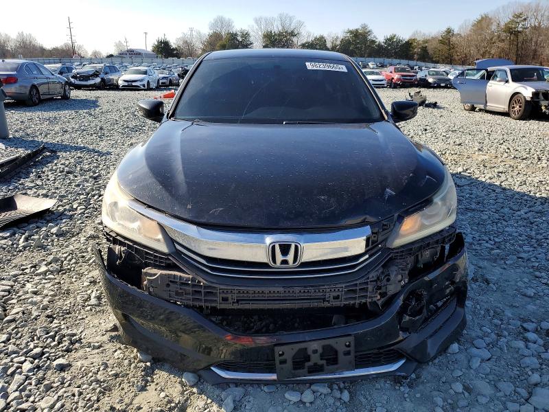 Photo 5 from auction – 2017 HONDA ACCORD LX with VIN 1HGCR2F33HA014109