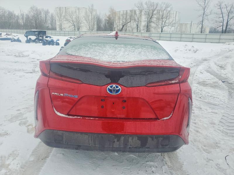 Photo 6 from auction – 2022 TOYOTA PRIUS PRIM with VIN JTDKAMFP0N3227552
