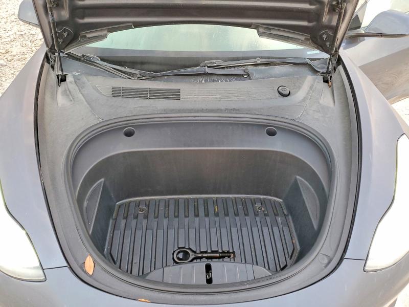 Photo 11 from auction – 2022 TESLA MODEL 3 with VIN 5YJ3E1EA5NF285986