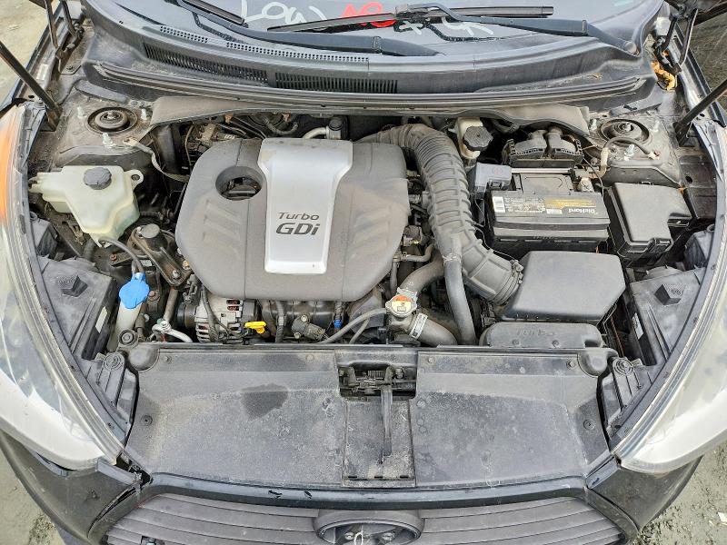 Photo 11 from auction – 2015 HYUNDAI VELOSTER T with VIN KMHTC6AE6FU239860