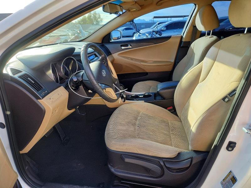 Photo 7 from auction – 2011 HYUNDAI SONATA with VIN 5NPEB4ACXBH036333